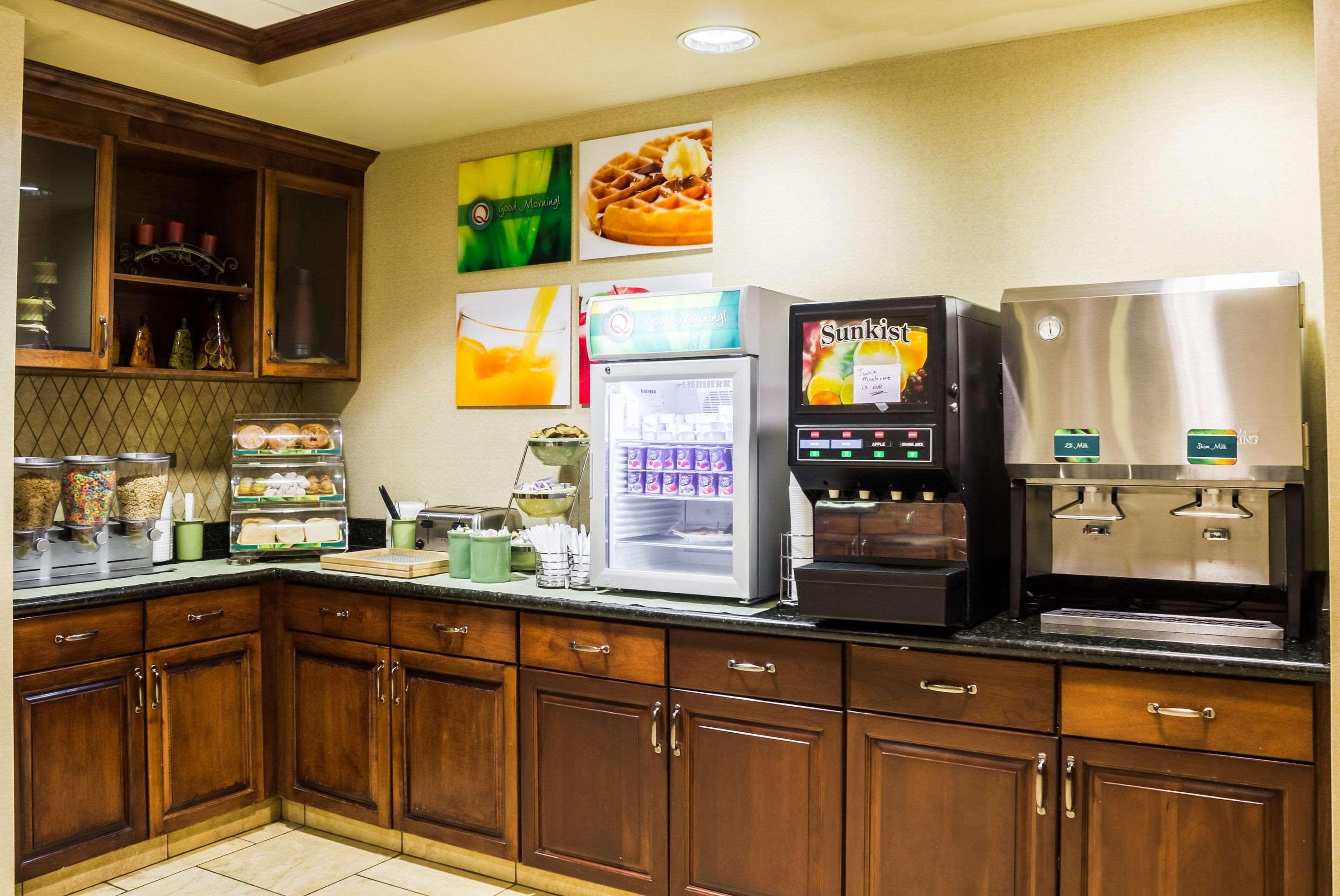 Quality Inn & Suites Airport North Sioux Falls Eksteriør bilde