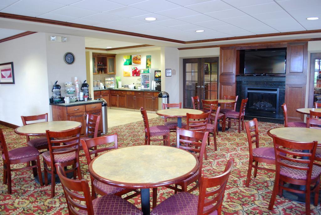 Quality Inn & Suites Airport North Sioux Falls Eksteriør bilde